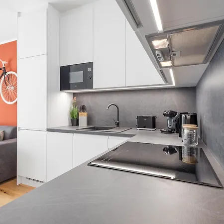 Stylish - Free Parking, Cinema, By Gravity Prague