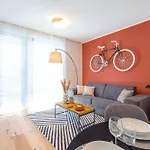 Apartment Stylish - Free Parking, Cinema, By Gravity *